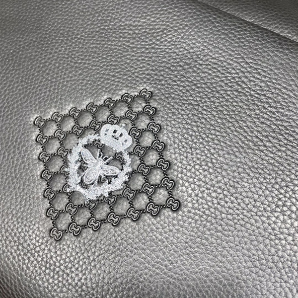 スーパーコピーブランドバッグ背面デザイン